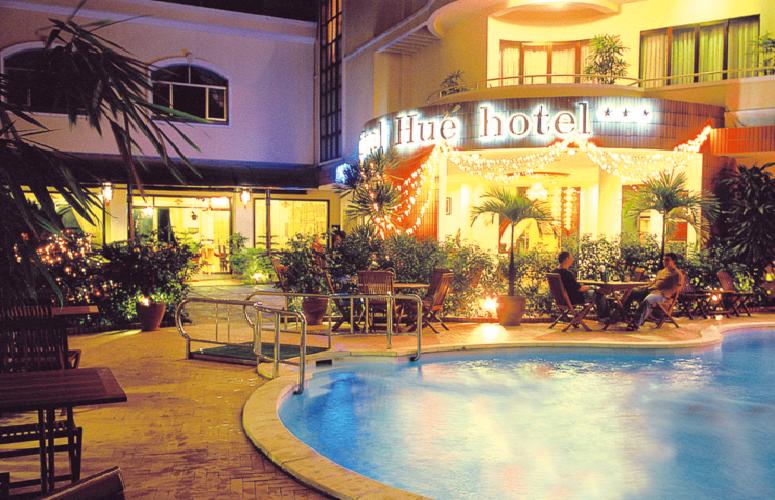 FESTIVAL HOTEL